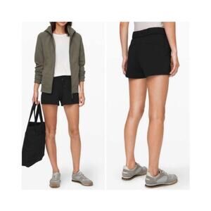 Lululemon On the Fly Black Shorts size 4
